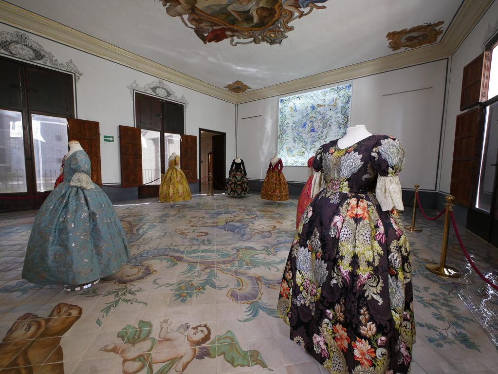 El color de las sedas valencianas: patrimonio vivo en el Museo de la Seda